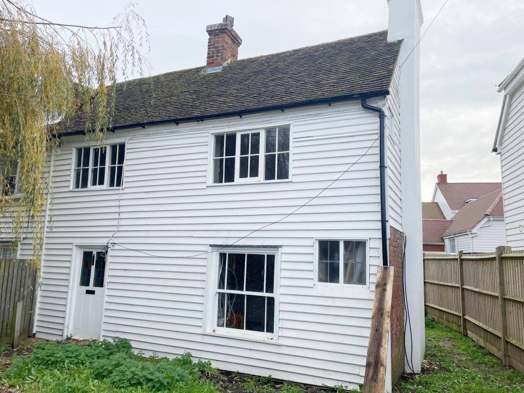 Lot: 58 - SEMI-DETACHED COTTAGE WITH PLANNING TO EXTEND - Front of The Cottage
